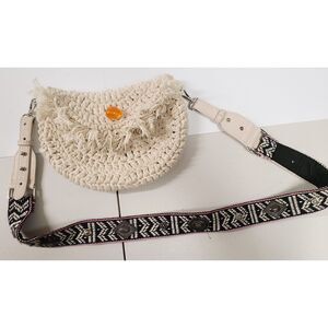 Free People Macrame Crochet Crossbody Bag Cream Fringe Boho Guitar Strap